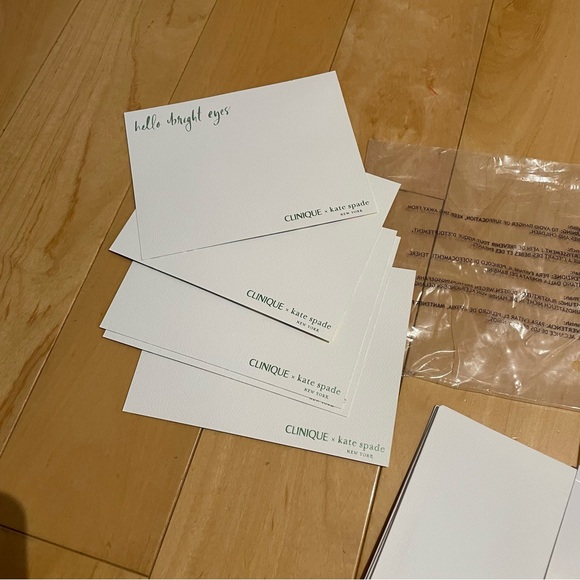 New Clinque x Kate spade postcards and envelopes set - Picture 2 of 3